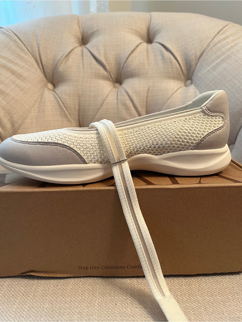 BRAND NEW Vivaia Walker Pro Mesh Hybrid Mary Jane (Isabeli) Gray/White - 8.5M - Picture 13 of 16